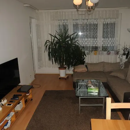 Habitación en casa particular Agt Messe