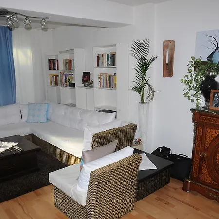 Homestay Agt Messe *